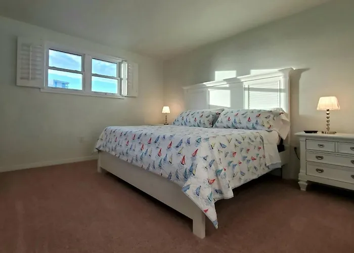 601 Dockside Penthouse *